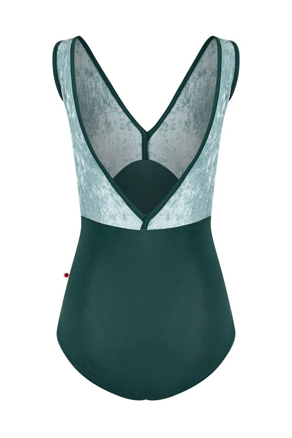 Yumiko Alicia Leotard in Kale and Ice SS25-01-01